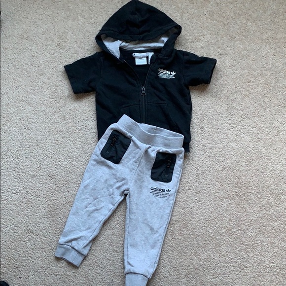 adidas baby sweatsuit
